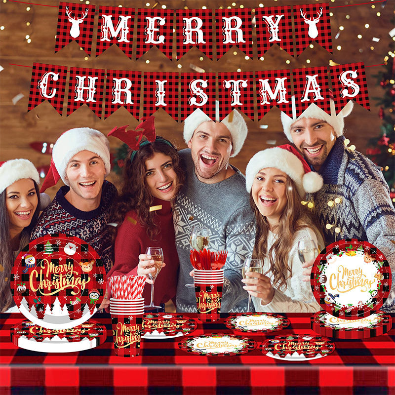 Christmas disposable tableware set: Spend less time cleaning, and more time celebrating.